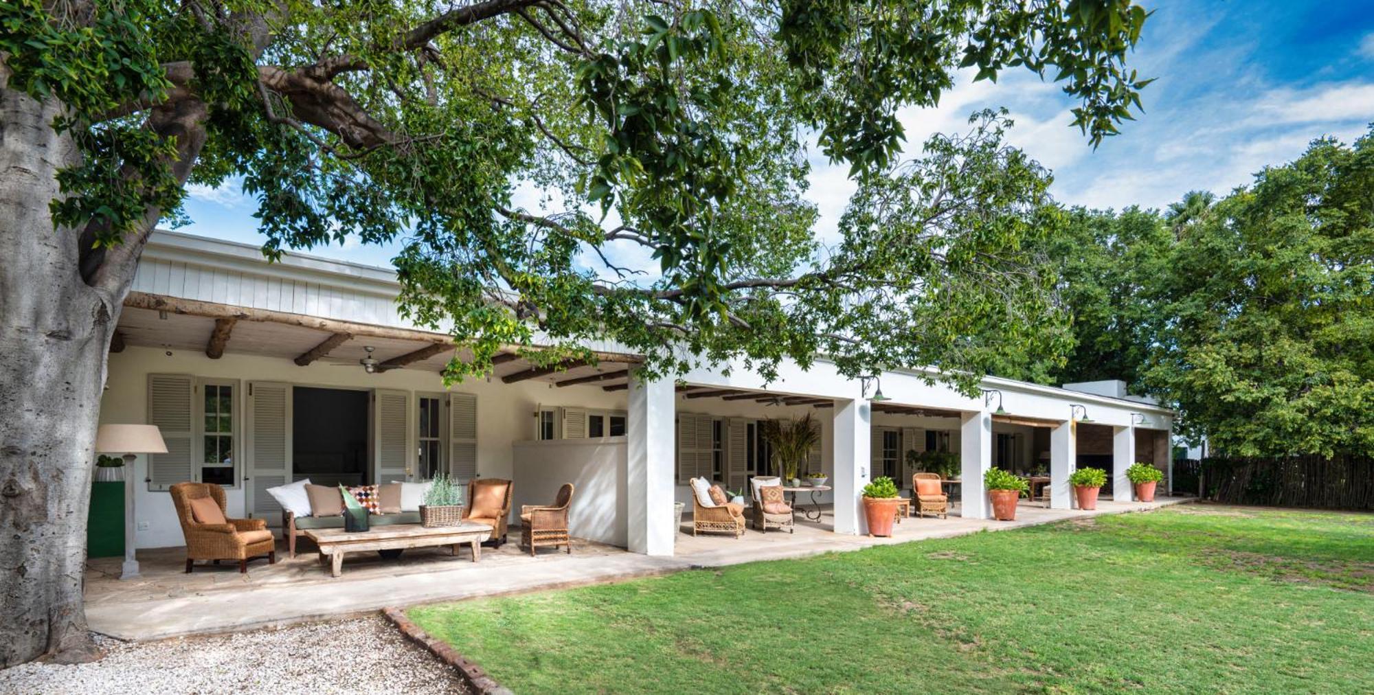 Graaff-Reinet Langhuis Guesthouse מראה חיצוני תמונה